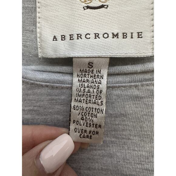 VTG Y2k Grunge Bella Swan Gray Abercrombie & Fitch Long Sleeve Fitted Tee USA S - Picture 8 of 12